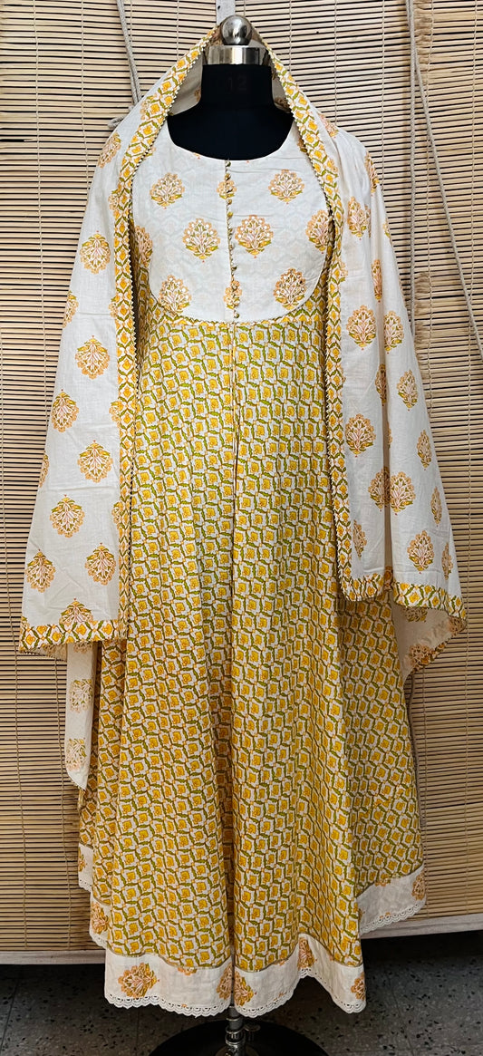 Peela Hand Block Printed Suit Set